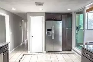 101 Woodland Ave, Cranston, RI 02920 - Photo 5