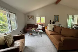 15 Bliss Mine Rd, Middletown, RI 02842 - Photo 3