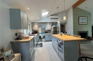 15 Bliss Mine Rd, Middletown, RI 02842 - Photo 1