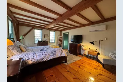 9 Thames Street, Newport, RI 02840 - Photo 21