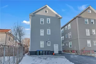 382 Orms St, Providence, RI 02908 - Photo 17