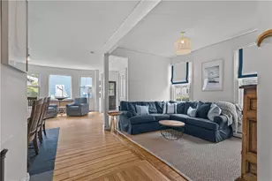 65 Kingston Ave, Newport, RI 02840 - Photo 9