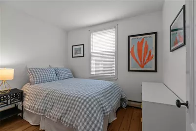 65 Kingston Avenue, Newport, RI 02840 - Photo 17