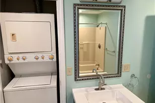 99 Marlborough St, East Greenwich, RI 02818 - Photo 5