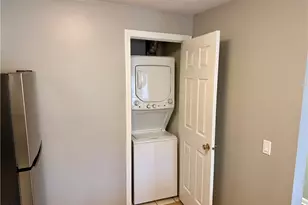 101 Marlborough St, East Greenwich, RI 02818 - Photo 11