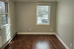 24 Silverwood Dr, North Kingstown, RI 02852 - Photo 5