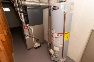 105 Hornet Rd, North Kingstown, RI 02852 - Photo 41