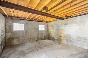 175 Canton St, Providence, RI 02908 - Photo 33