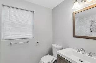 65 Marietta St, Providence, RI 02904 - Photo 5