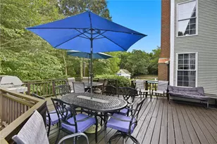 40 Wild Rose Ct, South Kingstown, RI 02879 - Photo 9