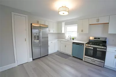 41 Pawtuxet Terrace, West Warwick, RI 02893 - Photo 5