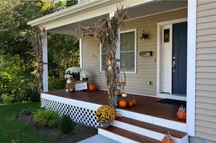 100 Brentwood Ave, Warwick, RI 02886 - Photo 3