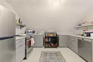 27 Dean Ave, Newport, RI 02840 - Photo 21