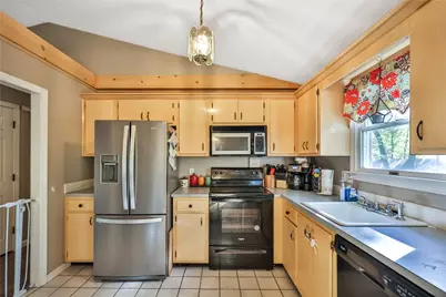 634 Buck Hill Road, Burrillville, RI 02859 - Photo 17