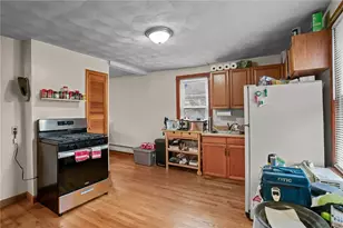 73 Trenton St, Providence, RI 02906 - Photo 11