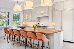 7 Red Cross Ave, Newport, RI 02840 - Photo 19