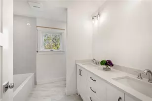 3 Knowlton Ct, Bristol, RI 02809 - Photo 43