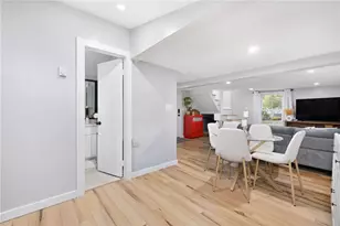 267 Green End Ave, Middletown, RI 02842 - Photo 5