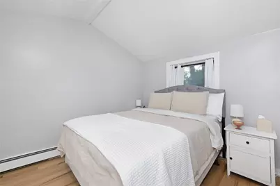 267 Green End Avenue, Middletown, RI 02842 - Photo 9