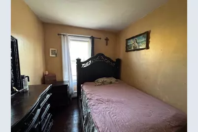 218 Central Street, Central Falls, RI 02863 - Photo 21