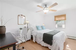 45 E St, Bristol, RI 02809 - Photo 7