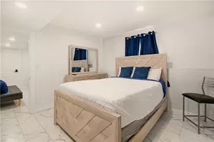 272 Sayles St, Providence, RI 02905 - Photo 29