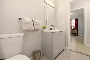 272 Sayles St, Providence, RI 02905 - Photo 25