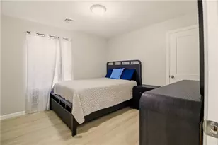 272 Sayles St, Providence, RI 02905 - Photo 15