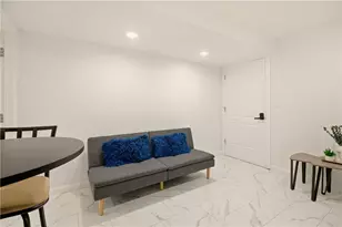 272 Sayles St, Providence, RI 02905 - Photo 27