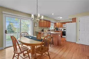 1037 Main Rd, Tiverton, RI 02878 - Photo 5