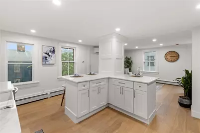 51 Poplar Street #3, Newport, RI 02840 - Photo 7