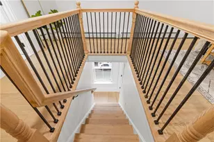 51 Poplar St, Newport, RI 02840 - Photo 17