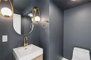 8 Lookout Ln, Portsmouth, RI 02871 - Photo 13