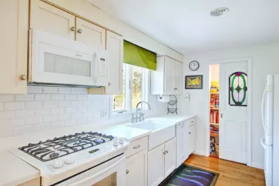 41 Riverview Drive, Westport, MA 02790 - Photo 13