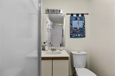 157 Harrison Avenue #15, Newport, RI 02840 - Photo 13