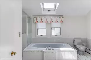 1 Ledge Rd, Newport, RI 02840 - Photo 25