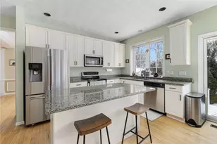 43 Wild Rose Ct, South Kingstown, RI 02879 - Photo 15