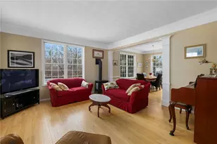 43 Wild Rose Ct, South Kingstown, RI 02879 - Photo 7