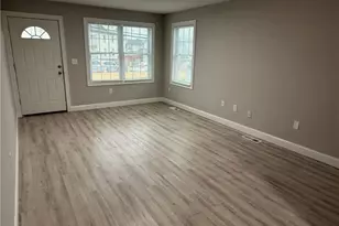 25 Denison St, Providence, RI 02904 - Photo 3