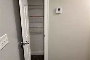 25 Denison St, Providence, RI 02904 - Photo 13