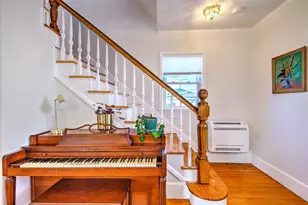 46 Highland St, Cranston, RI 02920 - Photo 27