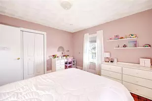 46 Highland St, Cranston, RI 02920 - Photo 33