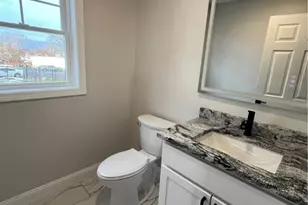 27 Baker St, Johnston, RI 02919 - Photo 7