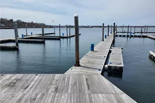 31 Coddington, Newport, RI 02840 - Photo 3