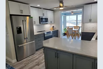 31 Coddington #27, Newport, RI 02840 - Photo 13