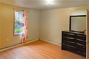 140 Cleveland St, Providence, RI 02909 - Photo 7