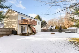 2 Leigh Ln, East Providence, RI 02915 - Photo 25