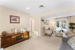 2 Leigh Ln, East Providence, RI 02915 - Photo 19