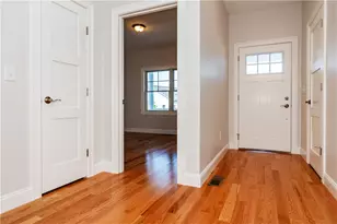 19 Hampton Rd, Coventry, RI 02816 - Photo 3