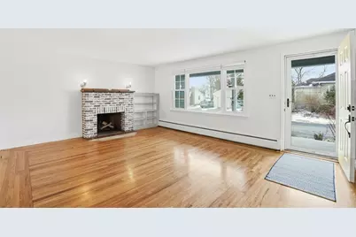 210 Robinson Street, East Providence, RI 02914 - Photo 17